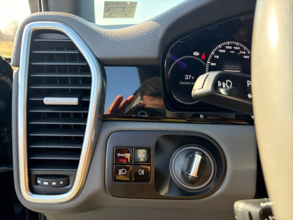 2019 Porsche Cayenne S