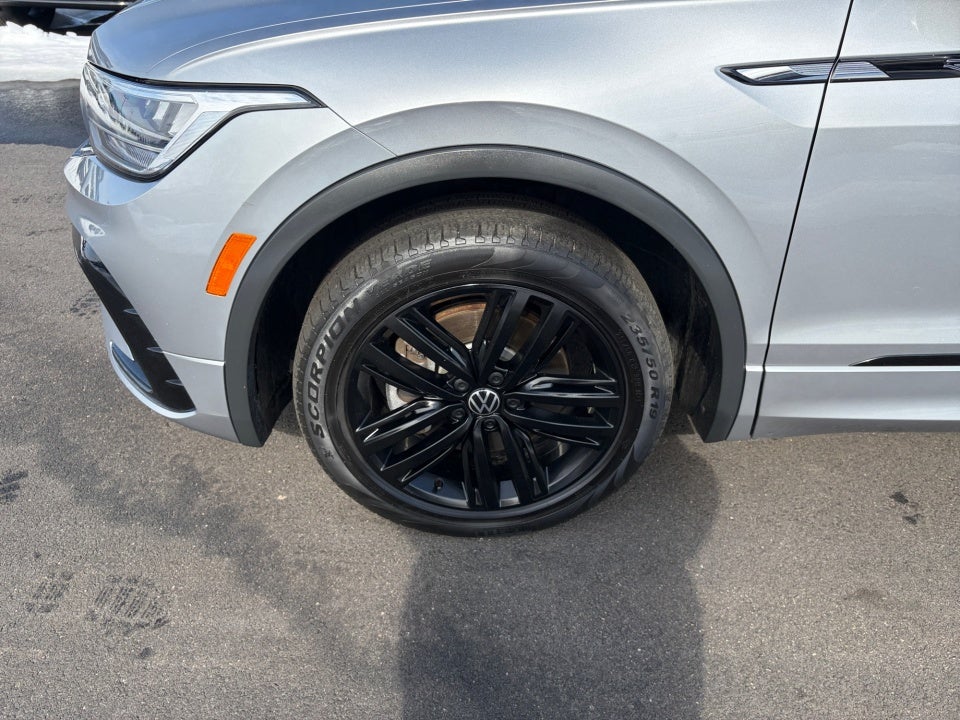 2022 Volkswagen Tiguan 2.0T SE R-Line Black