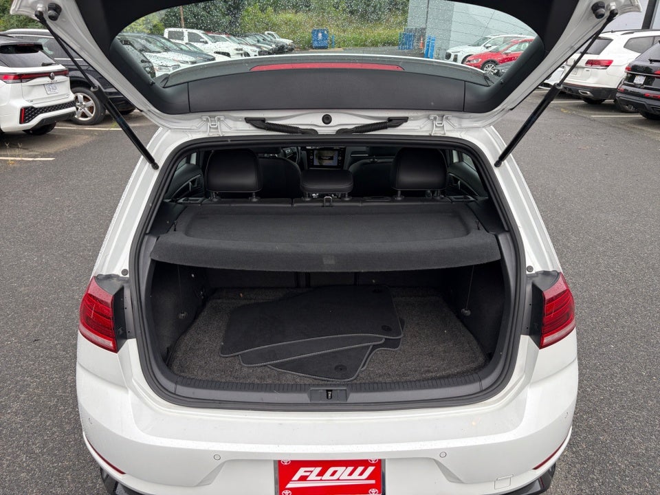 2019 Volkswagen Golf R 2.0T w/DCC & Navigation (M6)