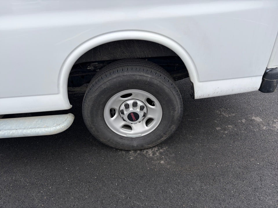 2024 GMC Savana Cargo RWD 2500 Regular Wheelbase Work Van