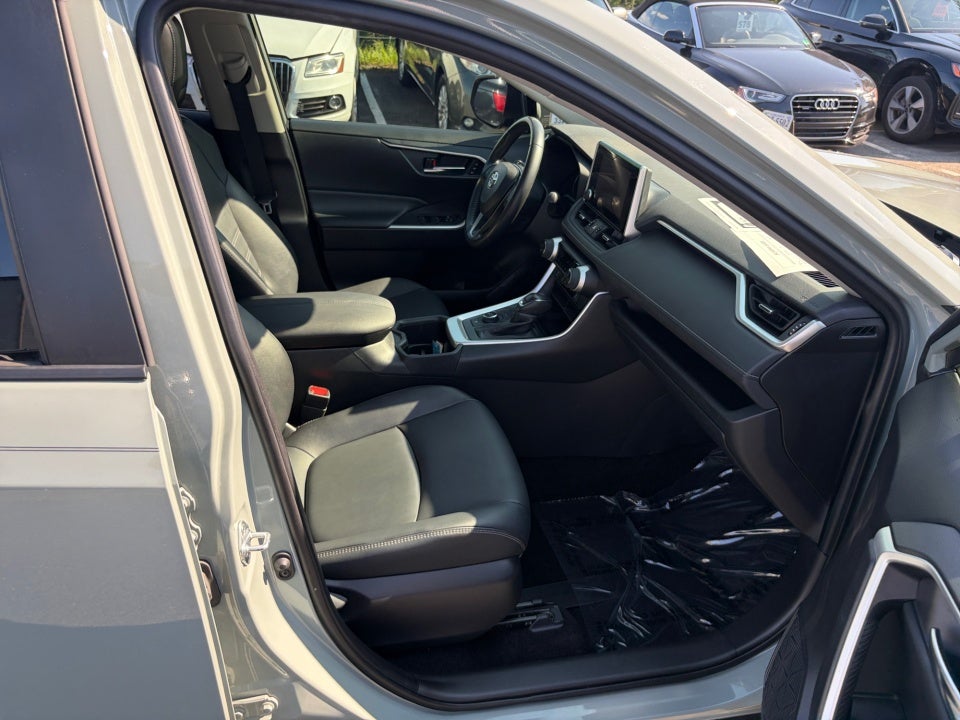 2023 Toyota RAV4 Hybrid Hybrid XLE Premium