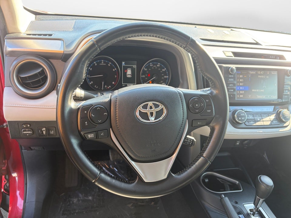 2017 Toyota RAV4 XLE