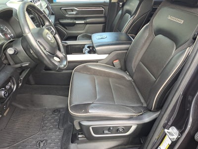 2020 RAM 1500 Laramie Crew Cab 4x4 5'7" Box