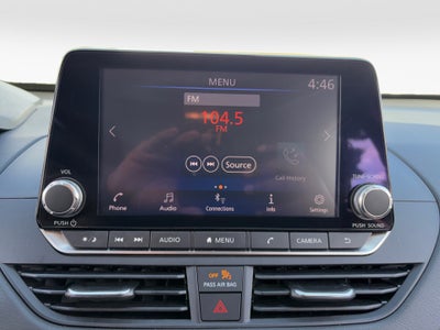 2022 Nissan Altima 2.5 SV