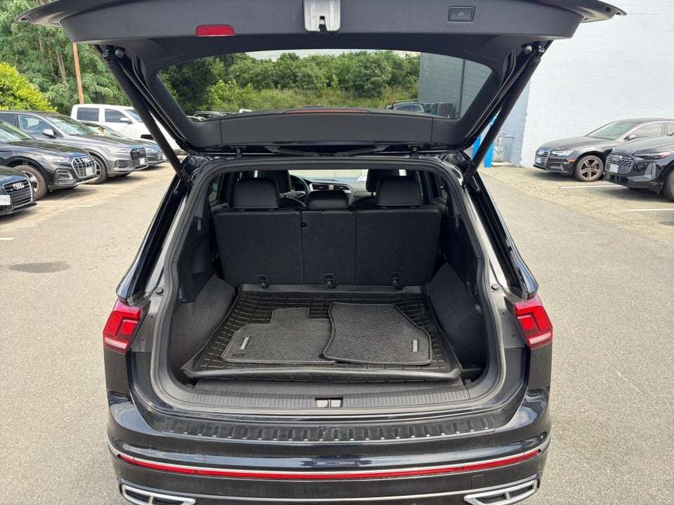 2023 Volkswagen Tiguan SEL R-Line