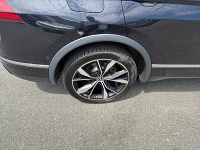 2023 Volkswagen Tiguan SEL R-Line