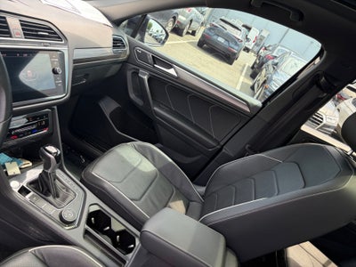 2023 Volkswagen Tiguan SEL R-Line