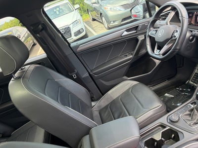 2023 Volkswagen Tiguan SEL R-Line