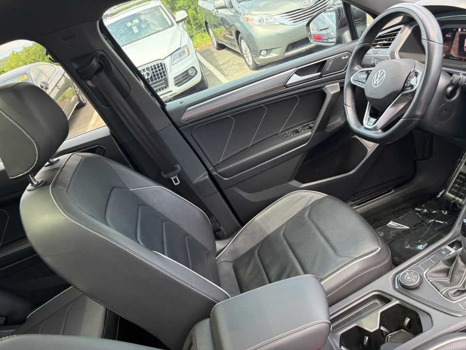 2023 Volkswagen Tiguan SEL R-Line