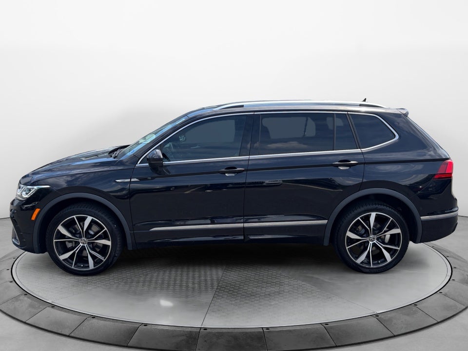 2023 Volkswagen Tiguan SEL R-Line