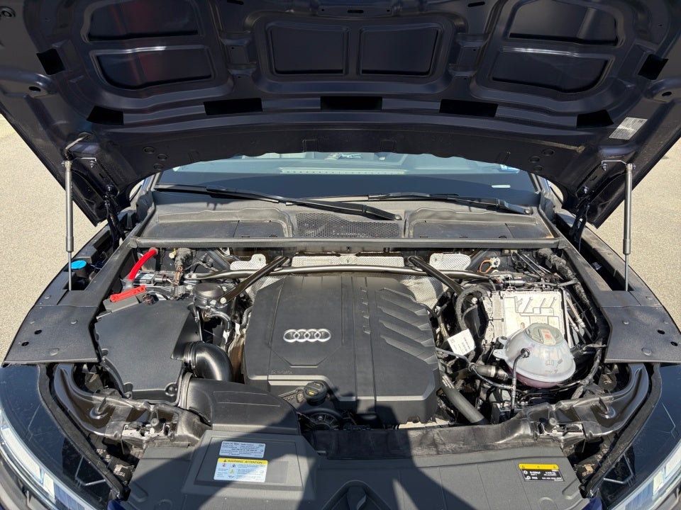 2024 Audi Q5 S line Premium Plus