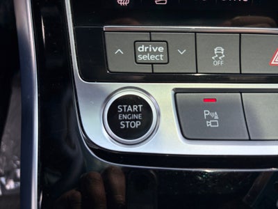 2023 Audi Q7 Premium Plus