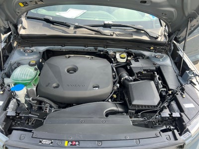 2021 Volvo XC40 R-Design