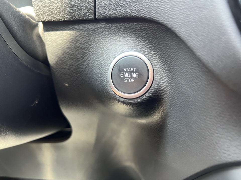 2021 Volvo XC40 R-Design