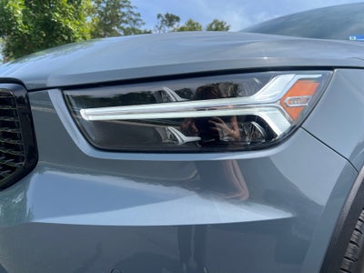 2021 Volvo XC40 R-Design