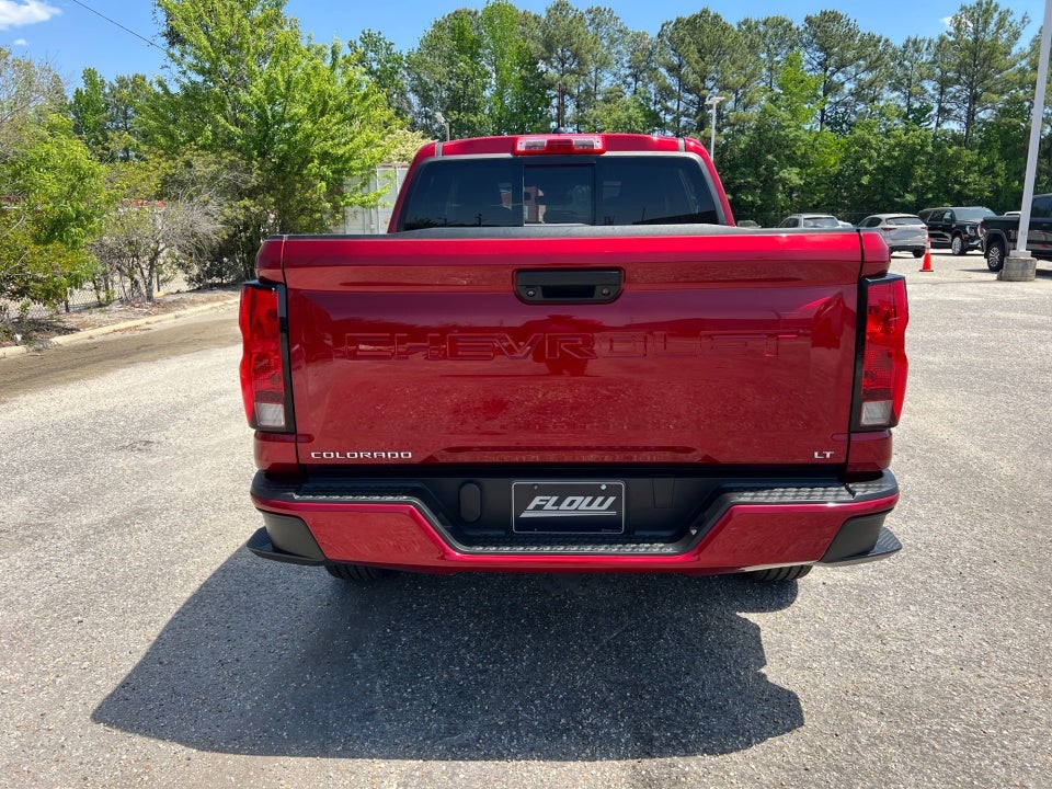 2023 Chevrolet Colorado 4WD Crew Cab Short Box LT