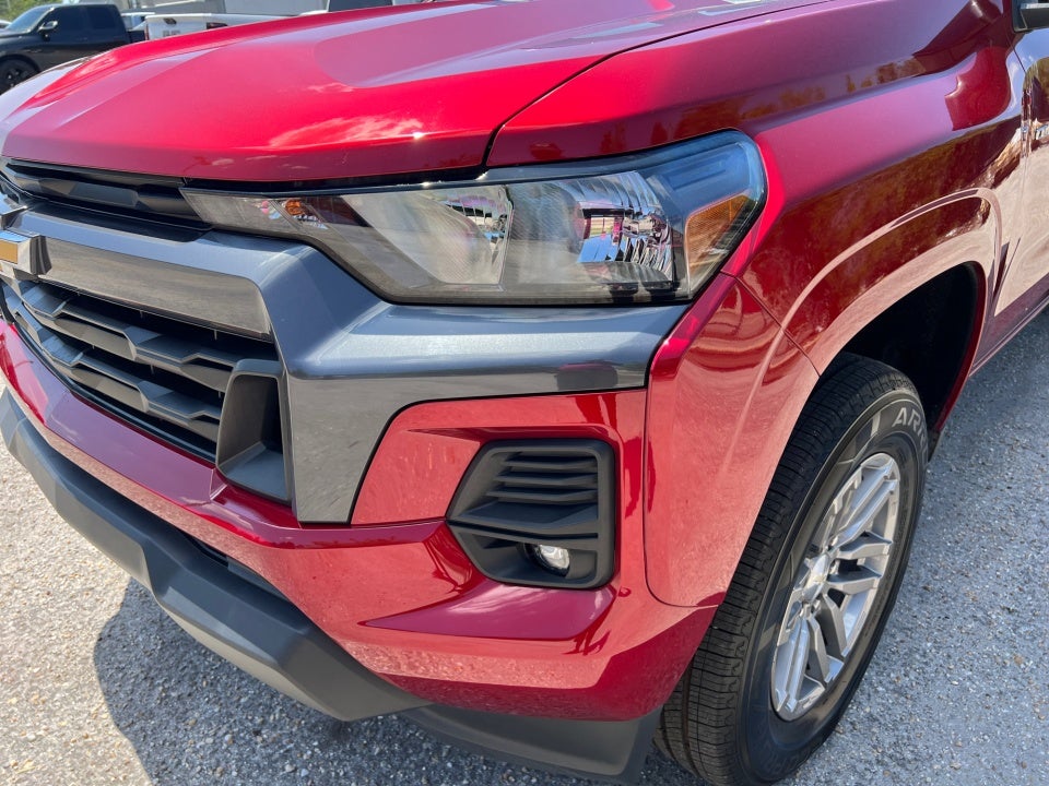 2023 Chevrolet Colorado 4WD Crew Cab Short Box LT