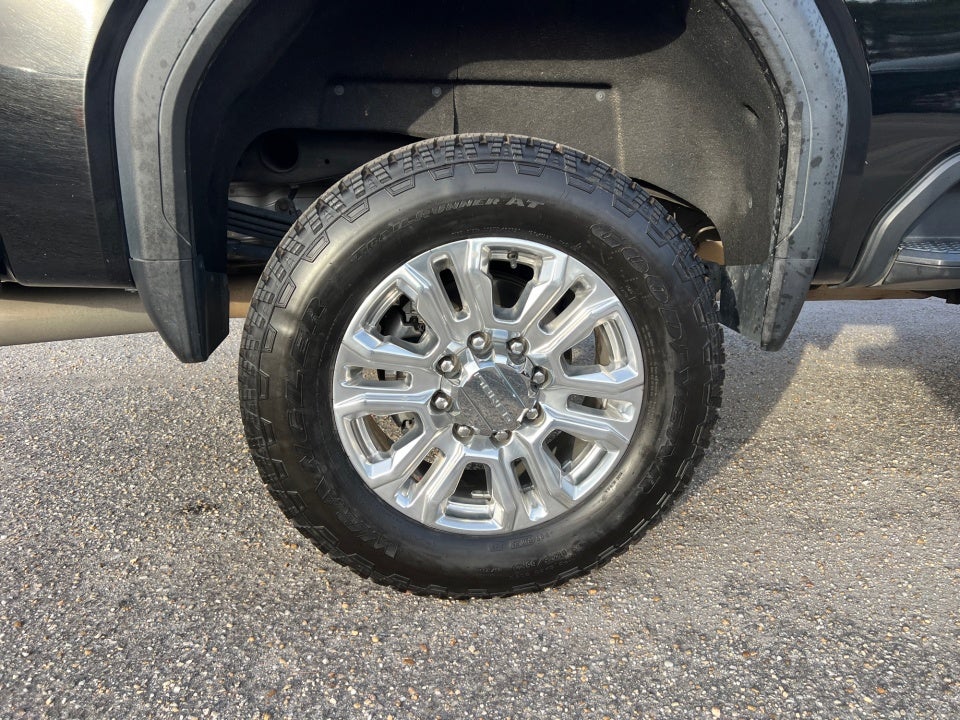 2021 GMC Sierra 2500HD 4WD Crew Cab Standard Bed Denali