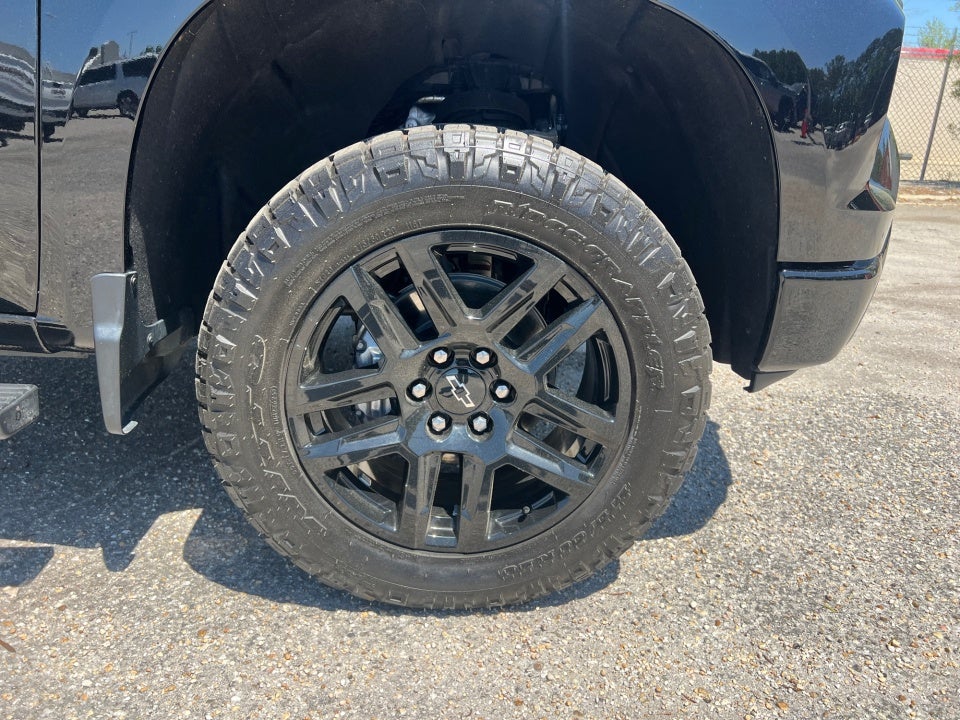 2026 Chevrolet Silverado 1500 4WD Crew Cab Short Bed Custom Trail Boss