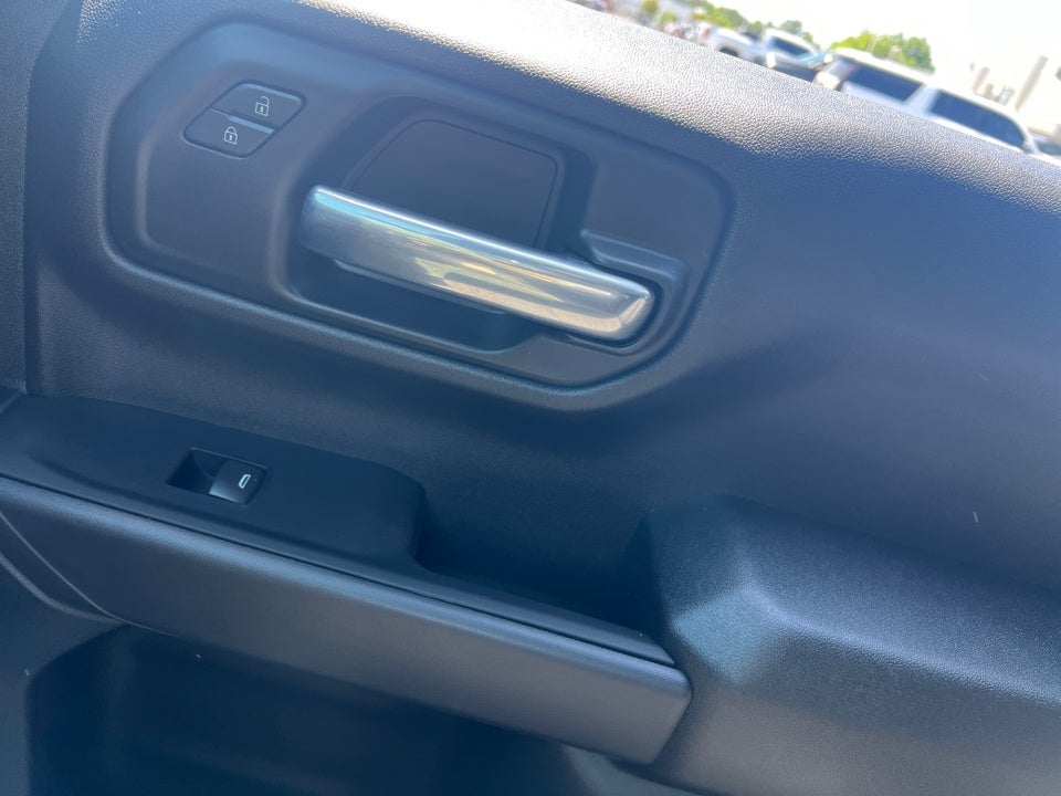 2026 Chevrolet Silverado 1500 4WD Crew Cab Short Bed Custom Trail Boss